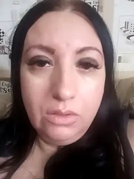 Veronica-Celie online show from 12.22.25