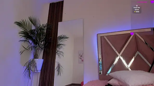 Eimyaniston cute online show from 02.22.25