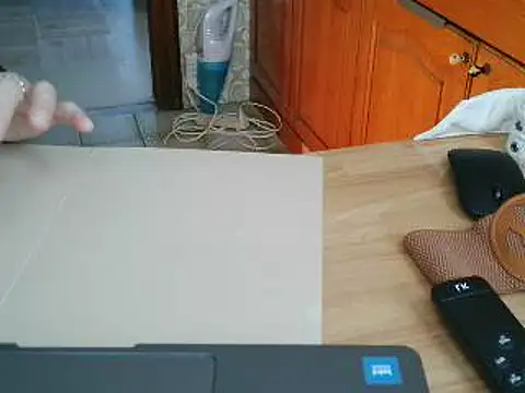 Snapshot of VeneRed chatting on 10.19.25 VeneRed online show from 10.19.25