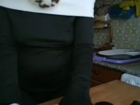 Snapshot of VeneRed chatting on 11.15.25 VeneRed online show from 11.15.25