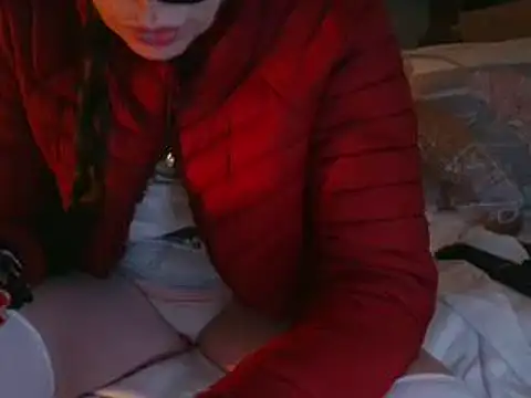 Snapshot of VeneRed chatting on 11.20.25 VeneRed online show from 11.20.25