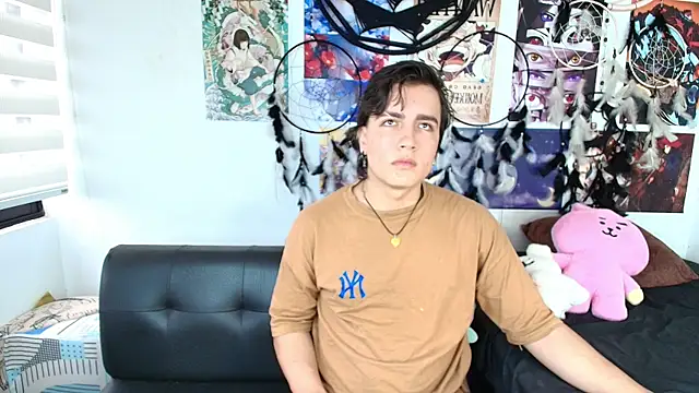 lukashollow  online show from 10.10.25