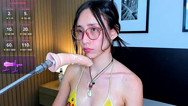 doll bella  online show from 04.02.26