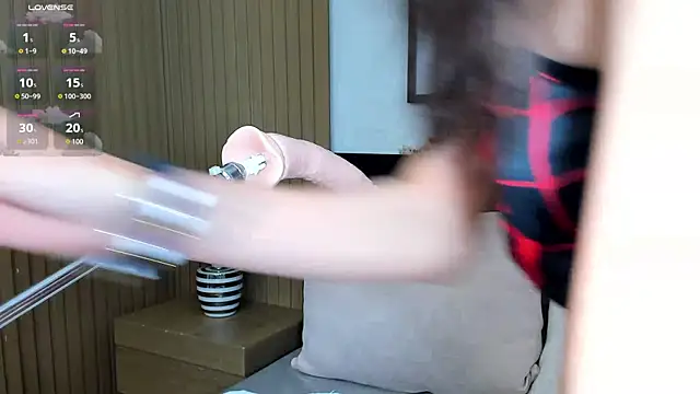 doll bella  online show from 04.10.26