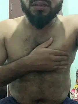 Snapshot of desiduzz21 chatting on 12.27.24 desiduzz21 online show from 12.27.24