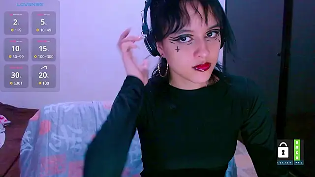 Snapshot of lizeth_darks chatting on 02.16.25 lizeth darks online show from 02.16.25