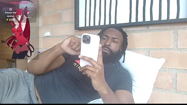 Snapshot of johngabbanaa chatting on 01.25.25 johngabbanaa online show from 01.25.25