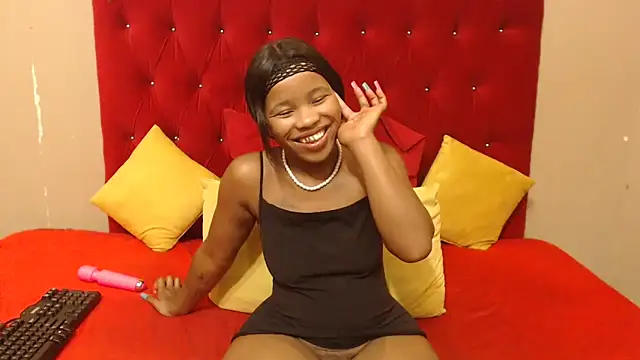 sexyboitypetite23 online show from 01.21.25