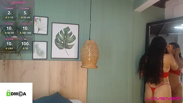 ashly collin9 online show from 09.12.25