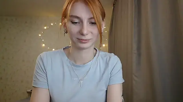 Snapshot of KateBunny chatting on 01.22.25 KateBunny online show from 01.22.25