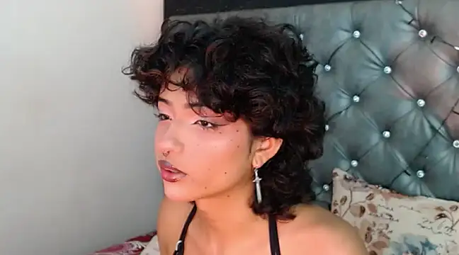 Snapshot of ToshiaKimich chatting on 03.20.25 ToshiaKimich online show from 03.20.25