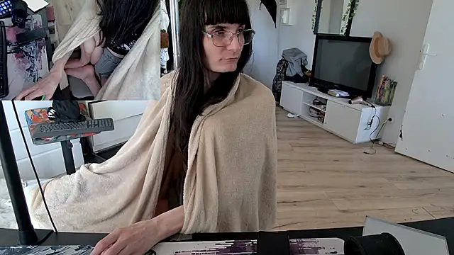 CeriseLapine online show from 11.27.25