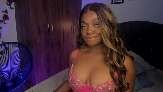 Im Maria online show from 02.23.25