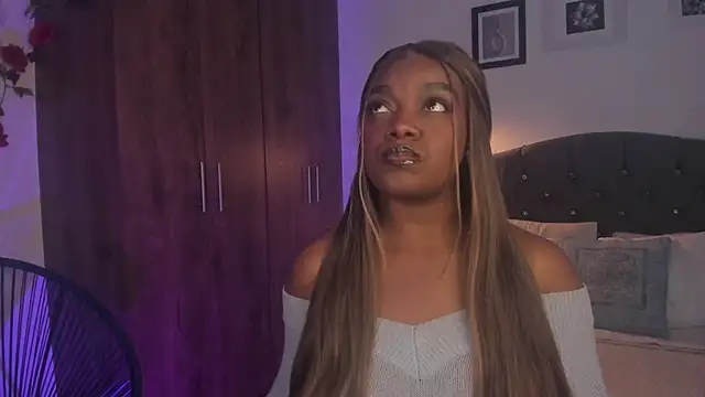 Im Maria online show from 03.11.25