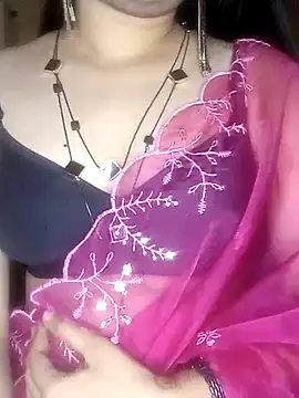 Indianhyna online show from 02.14.25