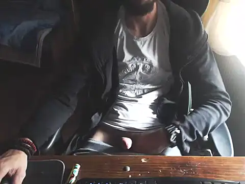 Guy4ladys69 online show from 04.01.26