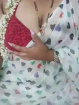 Snapshot of your-sameera chatting on 07.03.26 your-sameera online show from 07.03.26