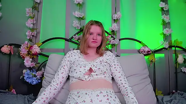 LilianSwall online show from 02.01.25