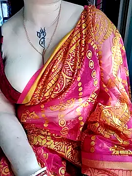 Snapshot of Raja_Ranii chatting on 01.12.25 Raja Ranii online show from 01.12.25