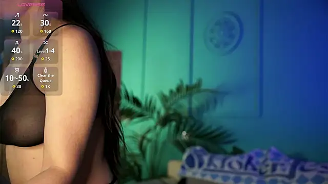 Snapshot of Inari_Okami_ chatting on 09.23.25 Inari Okami online show from 09.23.25