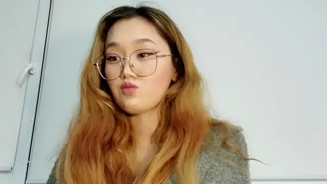 Jennatyan online show from 11.20.25