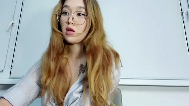 Jennatyan online show from 11.22.25