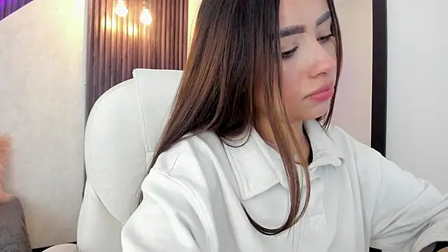 Snapshot of laurin_clauz_ chatting on 10.01.25 laurin clauz online show from 10.01.25