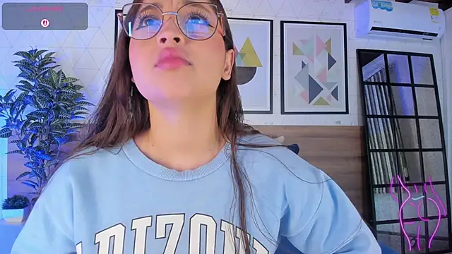 MiaKay1 online show from 02.10.26