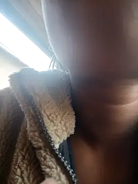 Snapshot of CocoSexyBabe chatting on 02.20.25 CocoSexyBabe online show from 02.20.25