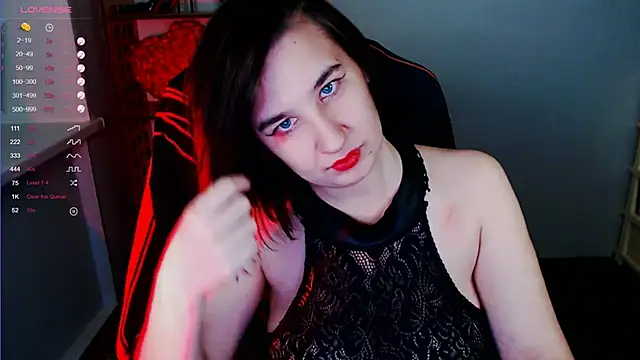 Goddess Sophie online show from 02.07.25