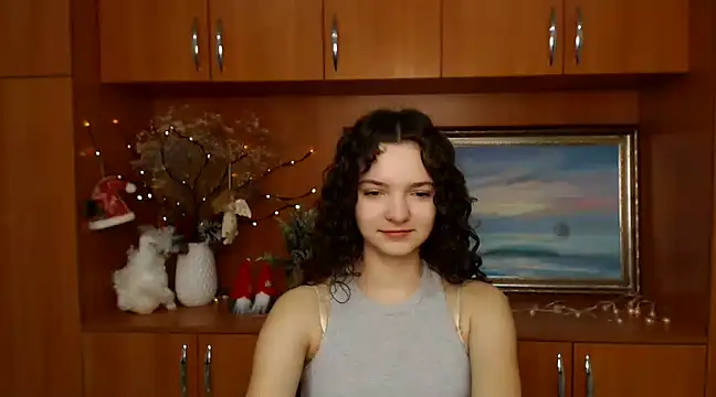  SusieSu  online show from 12.21.24