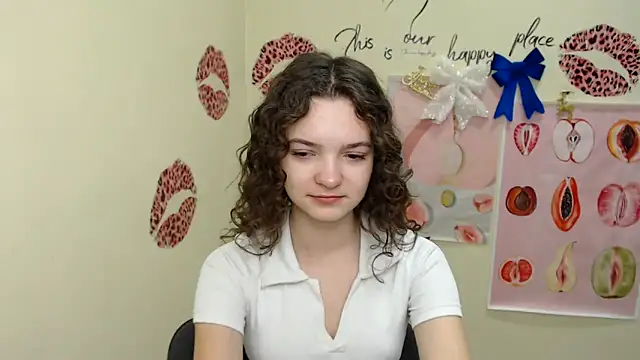  SusieSu  online show from 12.23.24