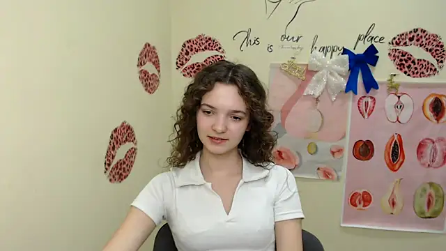  SusieSu  online show from 12.23.24