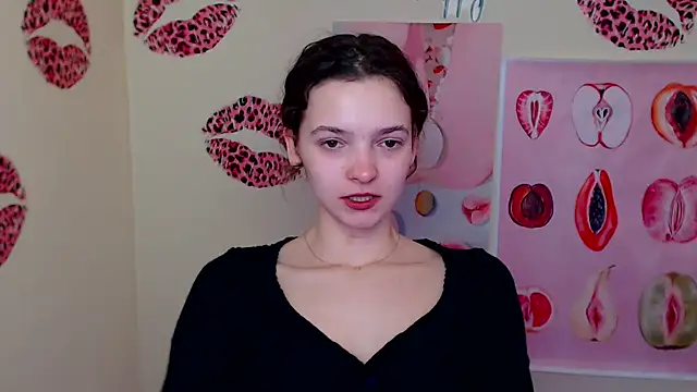 Snapshot of _SusieSu_ chatting on 02.21.26 SusieSu online show from 02.21.26