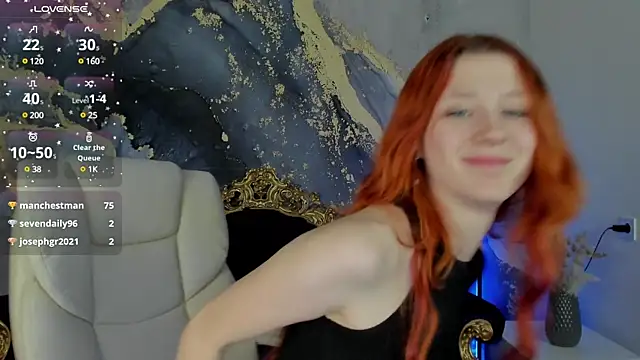 Snapshot of MagicLilu chatting on 02.12.25 MagicLilu online show from 02.12.25