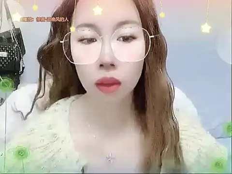 Snapshot of miumiu822 chatting on 12.30.24 miumiu822 online show from 12.30.24