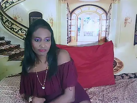 Snapshot of IndianLoveBug chatting on 01.07.25 IndianLoveBug online show from 01.07.25