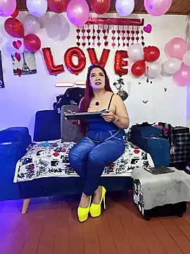 Snapshot of keila_j chatting on 02.19.26 keila j online show from 02.19.26