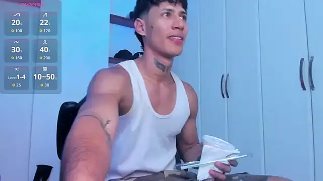 Snapshot of Jonryder_ chatting on 09.14.25 Jonryder online show from 09.14.25