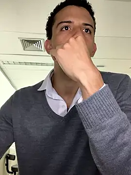 pteno1 online show from 12.05.24