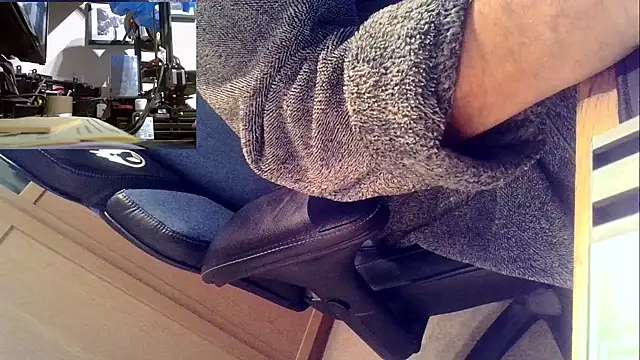 Snapshot of nataliecdlive chatting on 12.02.24 nataliecdlive online show from 12.02.24