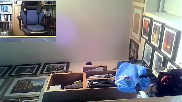 Snapshot of nataliecdlive chatting on 12.12.24 nataliecdlive online show from 12.12.24