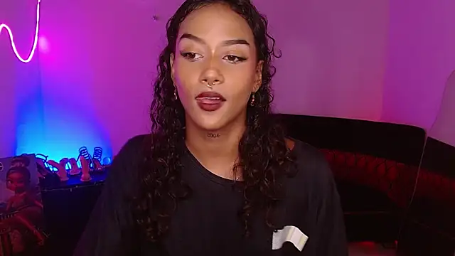 Snapshot of Chelsea__2 chatting on 11.28.25 Chelsea 2 online show from 11.28.25