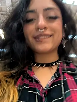 Lila Desiree online show from 02.15.25