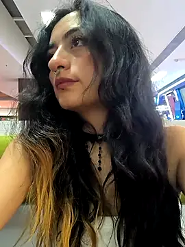 Lila Desiree online show from 02.21.25