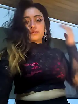 Lila Desiree online show from 03.14.25