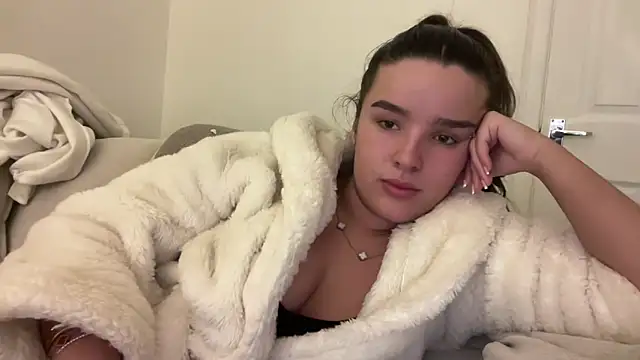 maisiesmithx online show from 02.05.25