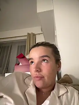 maisiesmithx online show from 10.08.25