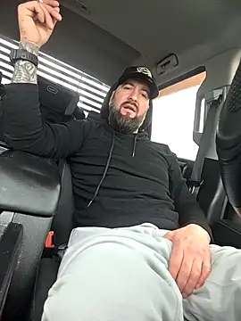 Snapshot of Beardedtattood chatting on 03.07.26 Beardedtattood online show from 03.07.26