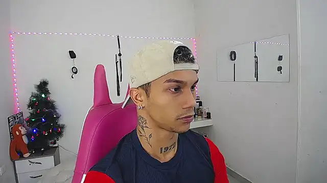 Leonard Price online show from 12.01.25